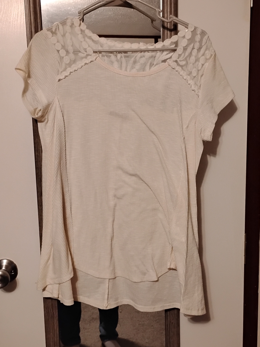 Juniors Jolt White Ribbed Lave Top Tunic L
